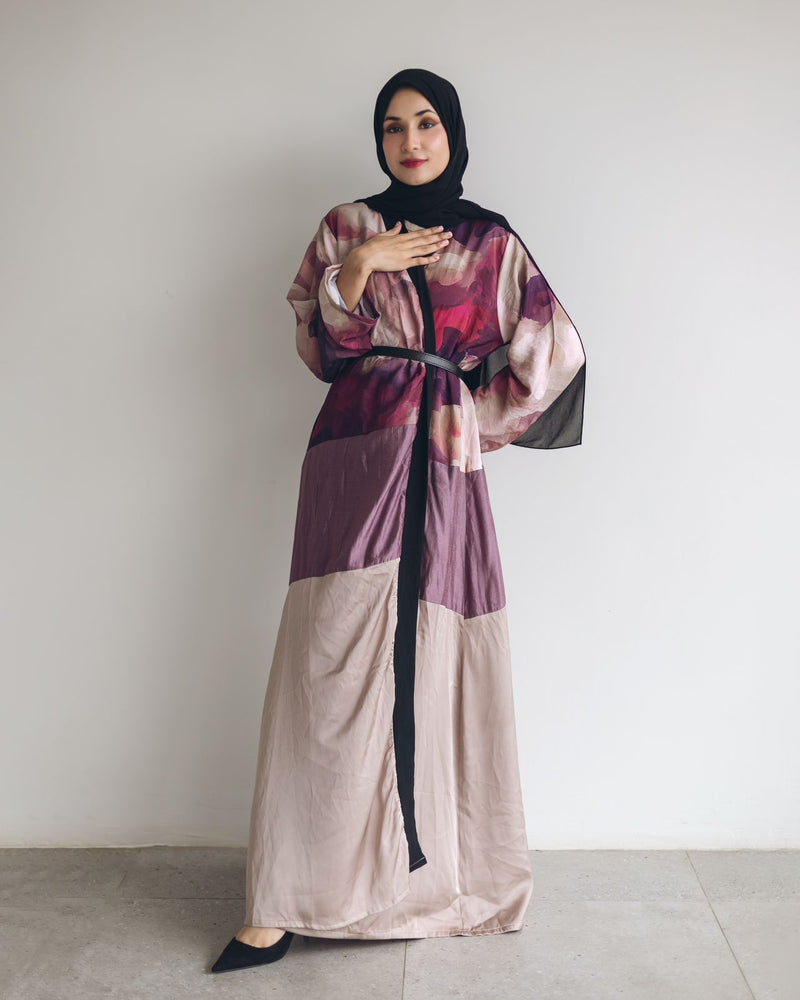 Mixed berry Abaya