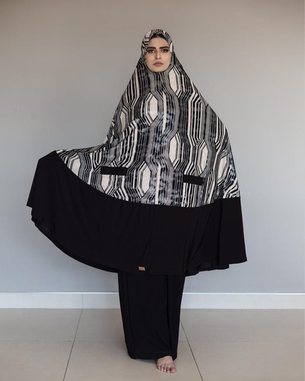 Shameema Abstract and black  two toned burka